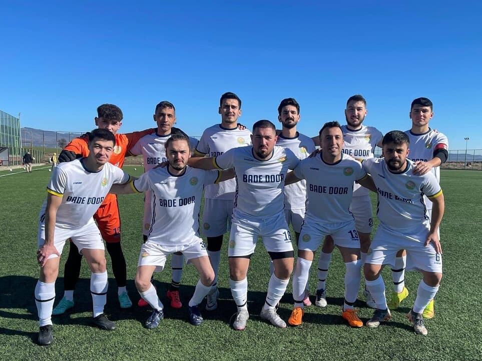 SELÇİKLERSPOR 3-2 BÜYÜK KAYALISPOR: Ligin İlk Mağlubiyeti